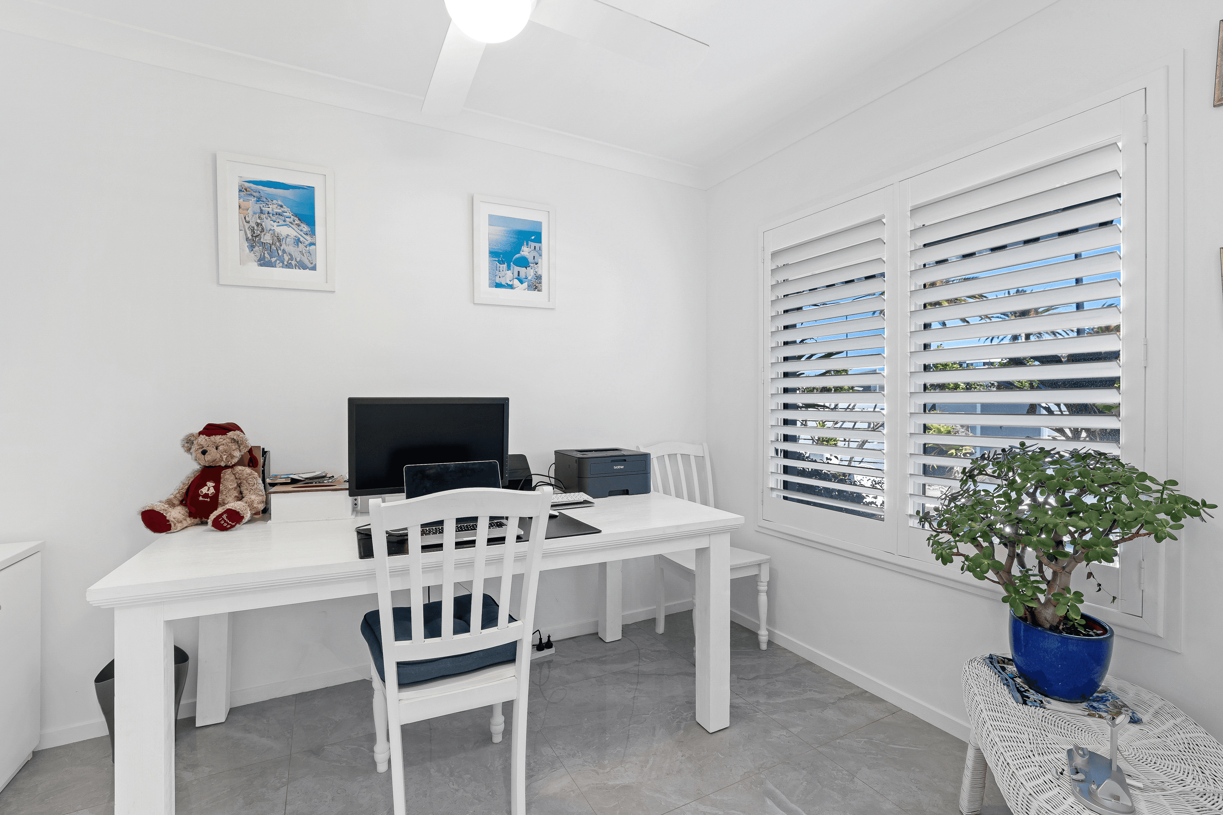 1 Catana Crescent, HOPE ISLAND, QLD 4212