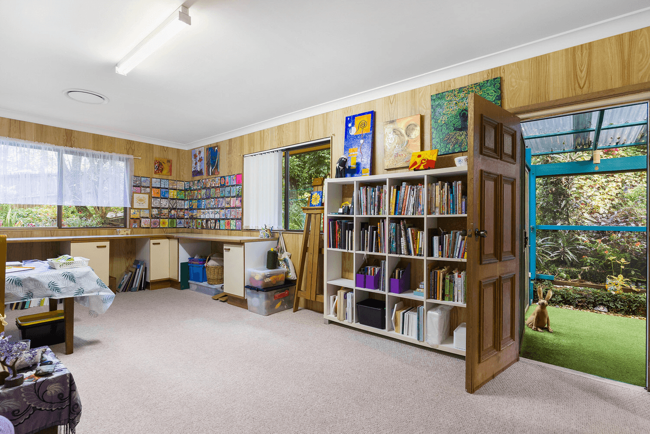 57 Treehaven Way, MALENY, QLD 4552