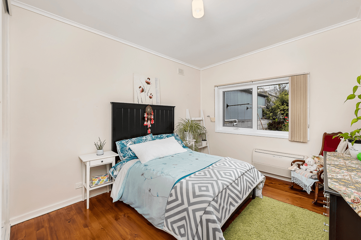 24 Albert Road, MOUNT BARKER, SA 5251