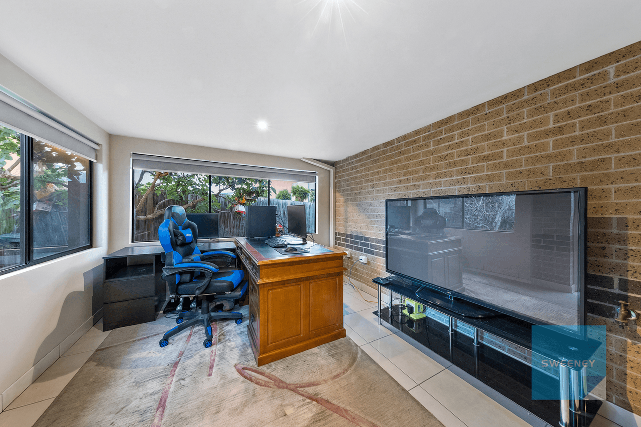 15 Ruthven Close, Hillside, VIC 3037