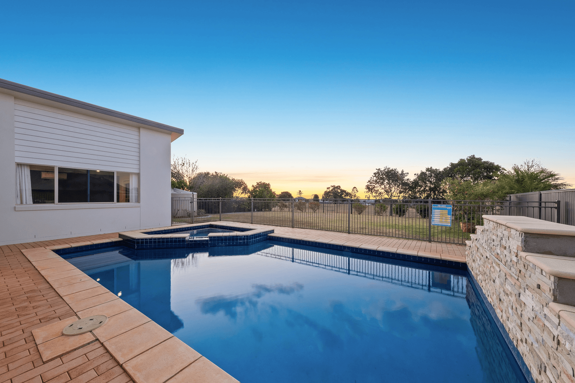 16 Dunbar Court, Highfields, QLD 4352