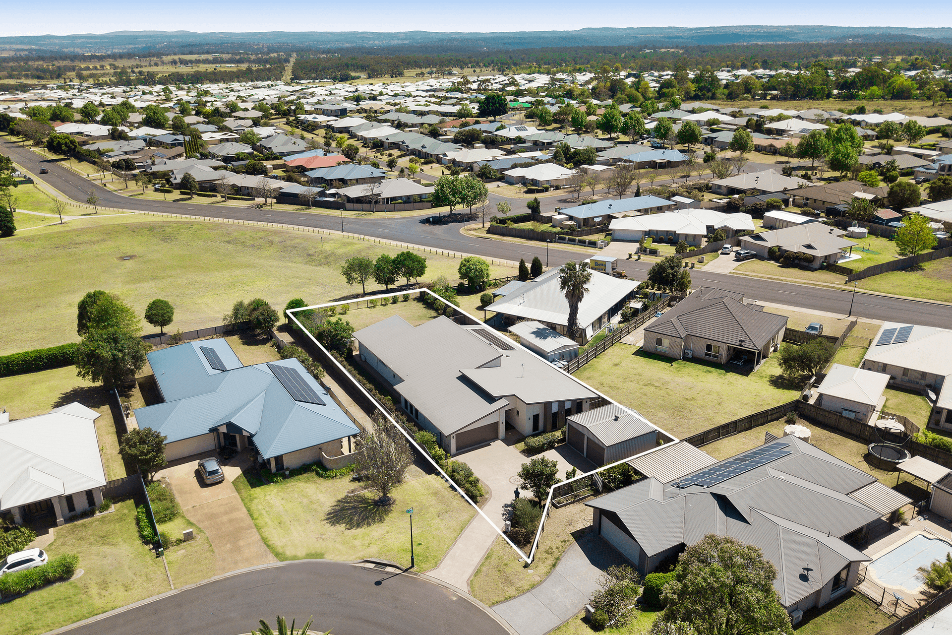 16 Dunbar Court, Highfields, QLD 4352