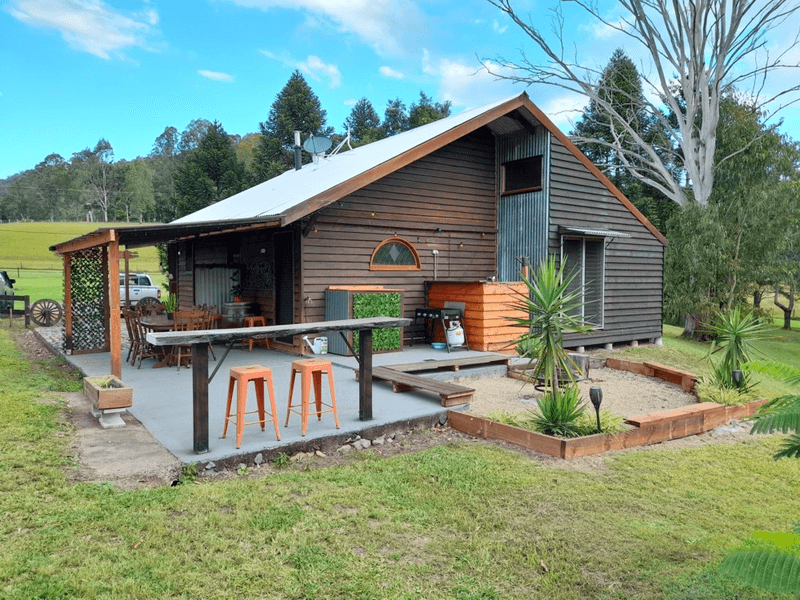 178 AHERNS ROAD, CONONDALE, QLD 4552