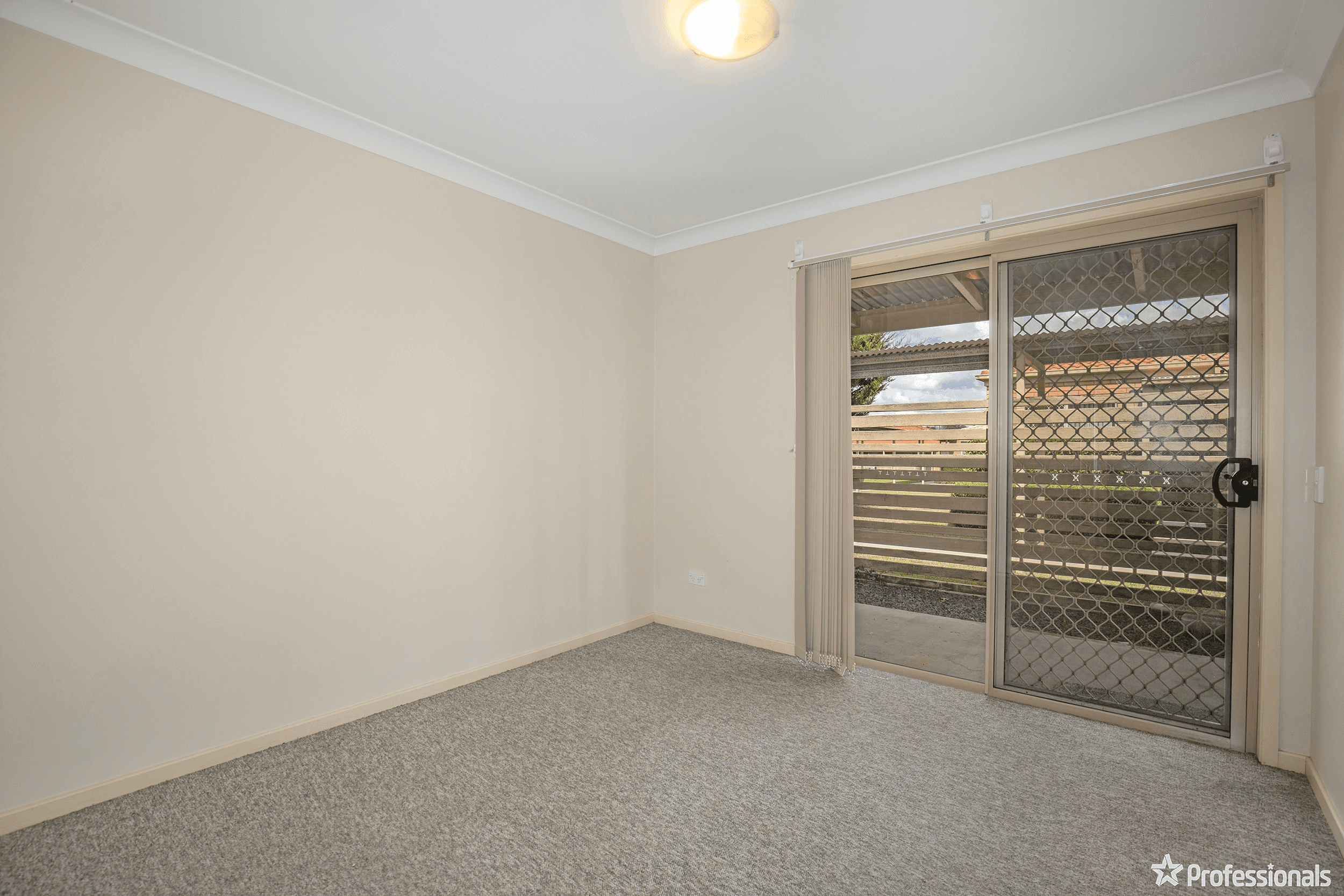 15/80-92 Queen Elizabeth Drive, Armidale, NSW 2350