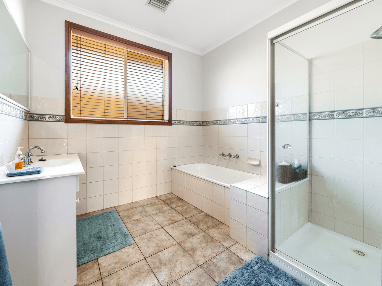 30 HORSFIELD Street, CRANBOURNE NORTH, VIC 3977