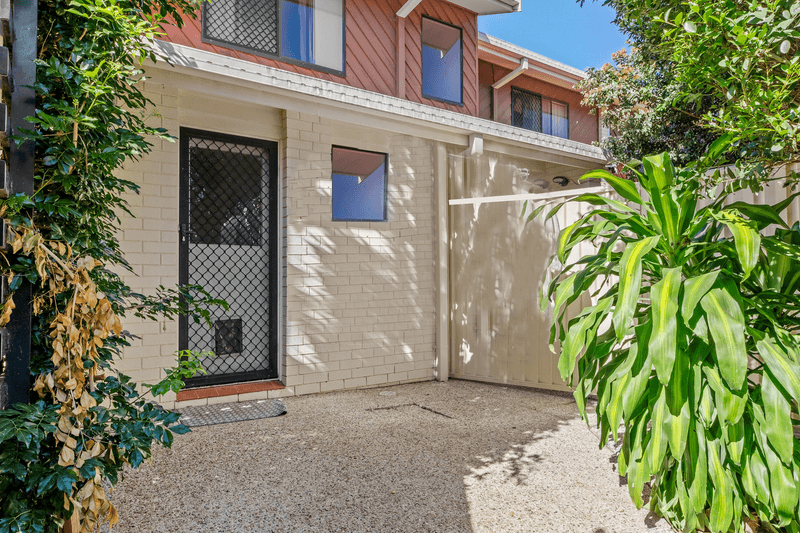 5/8-10 Sunbird Street, Burleigh Waters, QLD 4220