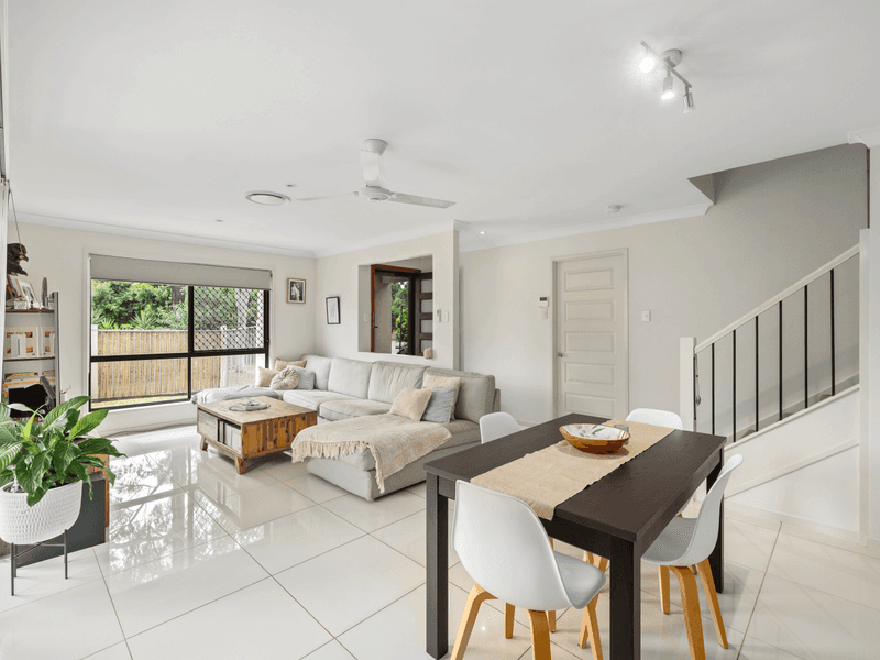 4/7 Kenny Close, FOREST LAKE, QLD 4078