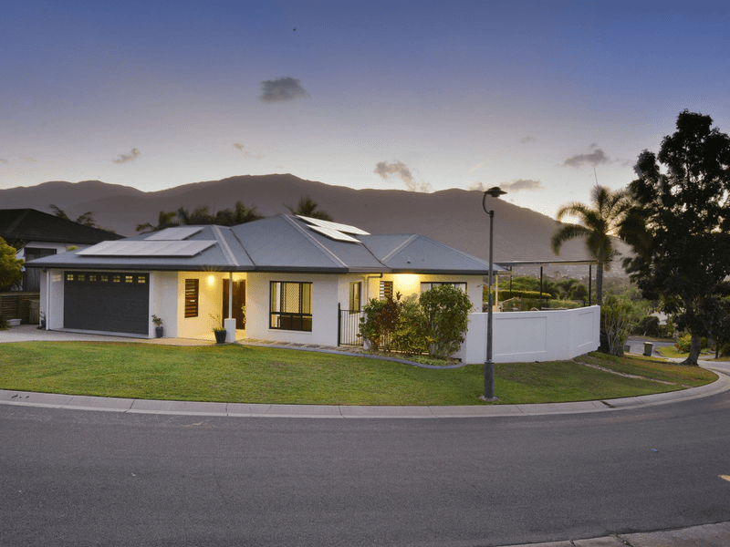 21 Findlay Street, BRINSMEAD, QLD 4870