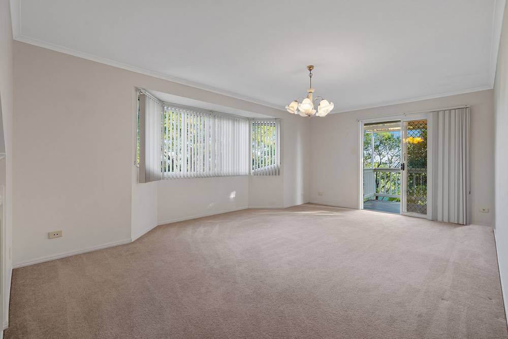 6 Elwyn Crt, SPRINGWOOD, QLD 4127