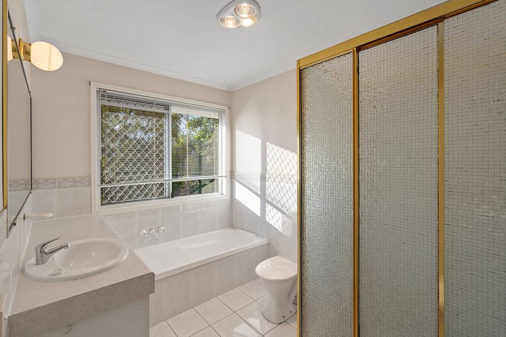 6 Elwyn Crt, SPRINGWOOD, QLD 4127