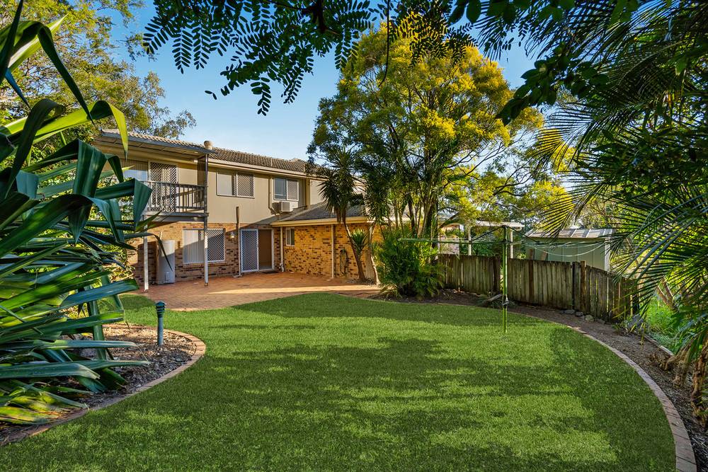 6 Elwyn Crt, SPRINGWOOD, QLD 4127