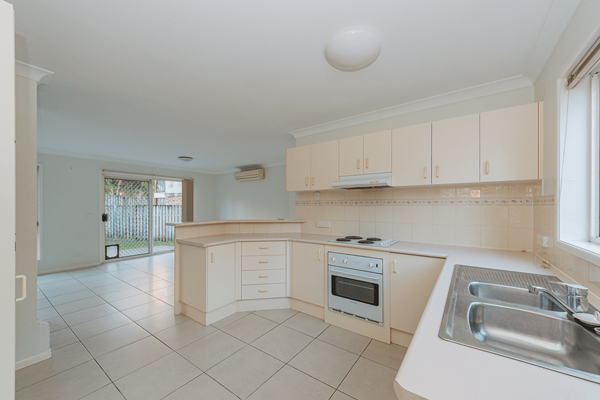 48/21 Leviathan Drive, MUDGEERABA, QLD 4213