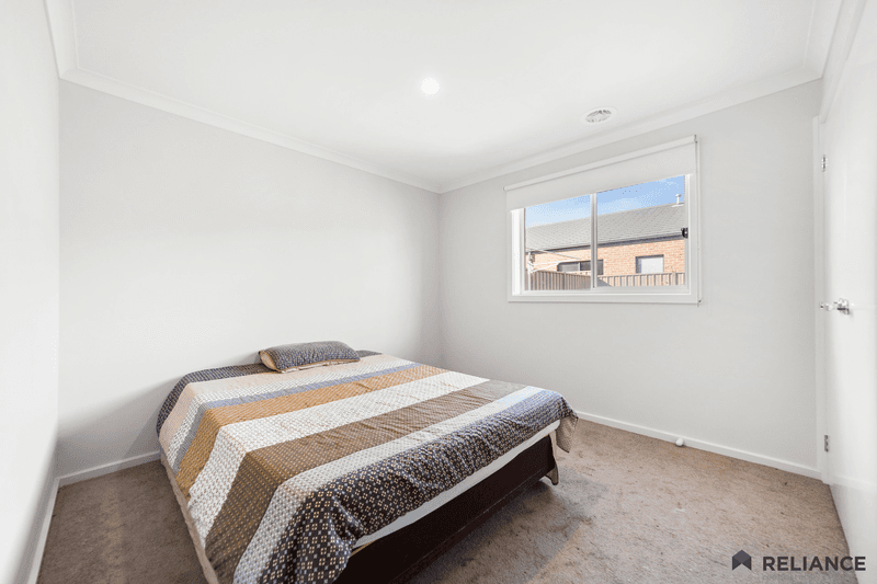 32 Riverside Concourse, Cobblebank, VIC 3338