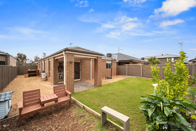 32 Riverside Concourse, Cobblebank, VIC 3338