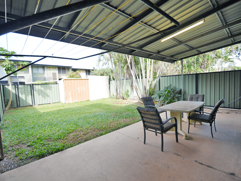 Unit 3/2 Delonix Ct, Rocky Point, QLD 4874