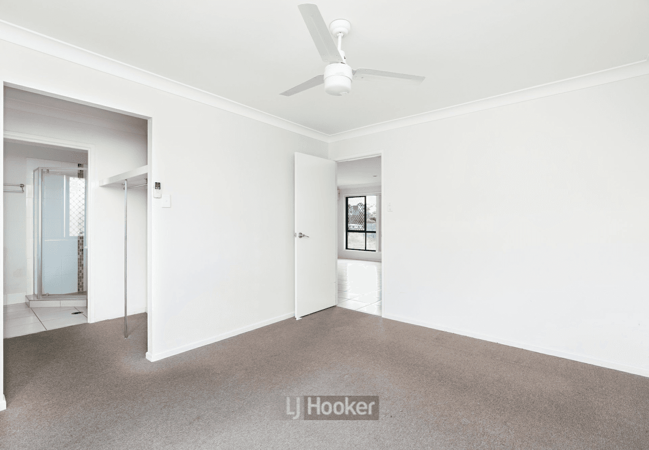 39 Nixon Drive, NORTH BOOVAL, QLD 4304