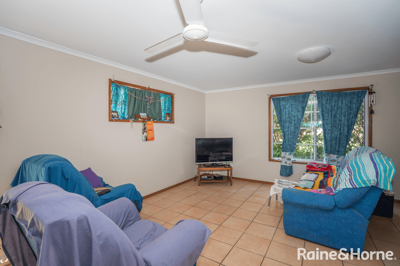 58 Hillcrest Avenue, SCARNESS, QLD 4655