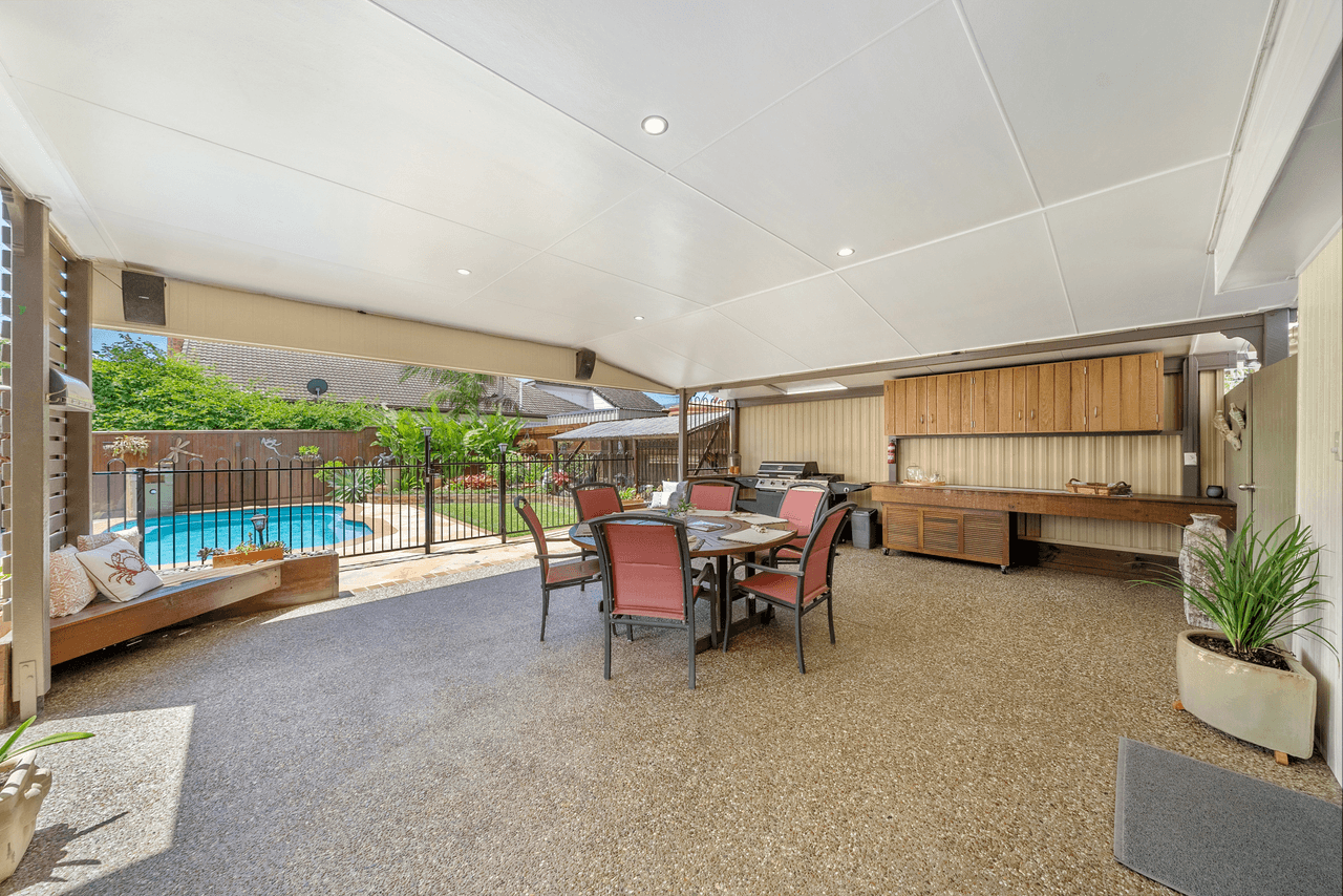 28 Porter Street, REDCLIFFE, QLD 4020