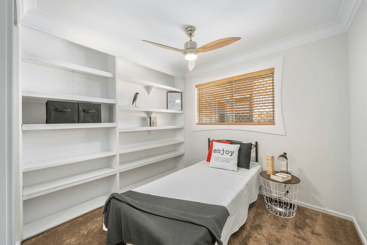 28 Porter Street, REDCLIFFE, QLD 4020