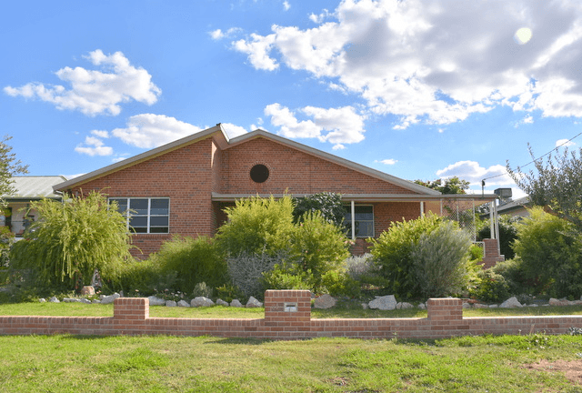 36 Webb Avenue, MOREE, NSW 2400