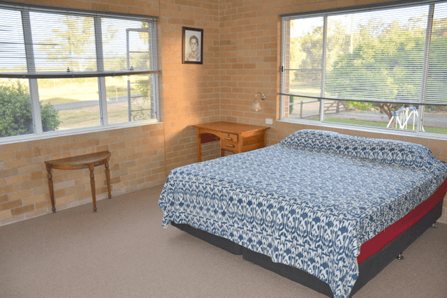 36 Webb Avenue, MOREE, NSW 2400