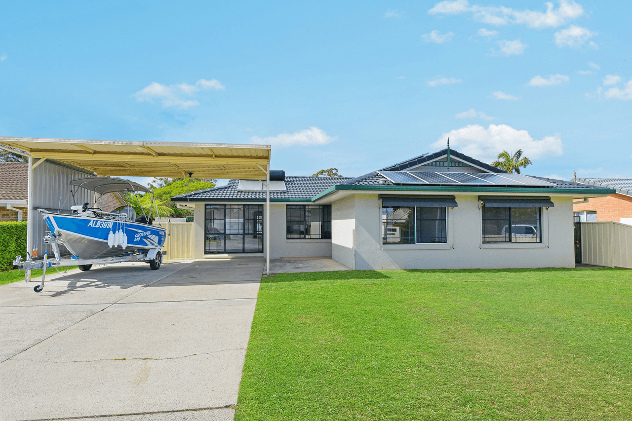 22 Greenmeadows Drive, PORT MACQUARIE, NSW 2444