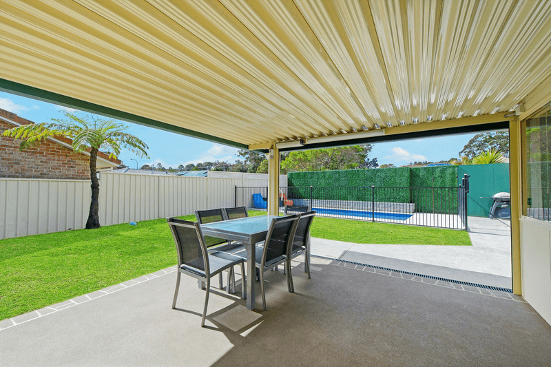 22 Greenmeadows Drive, PORT MACQUARIE, NSW 2444