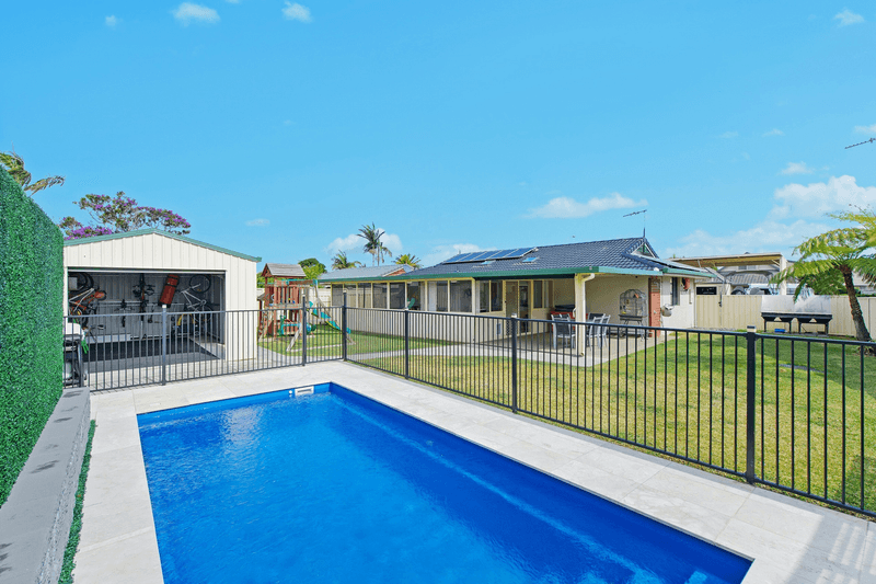 22 Greenmeadows Drive, PORT MACQUARIE, NSW 2444