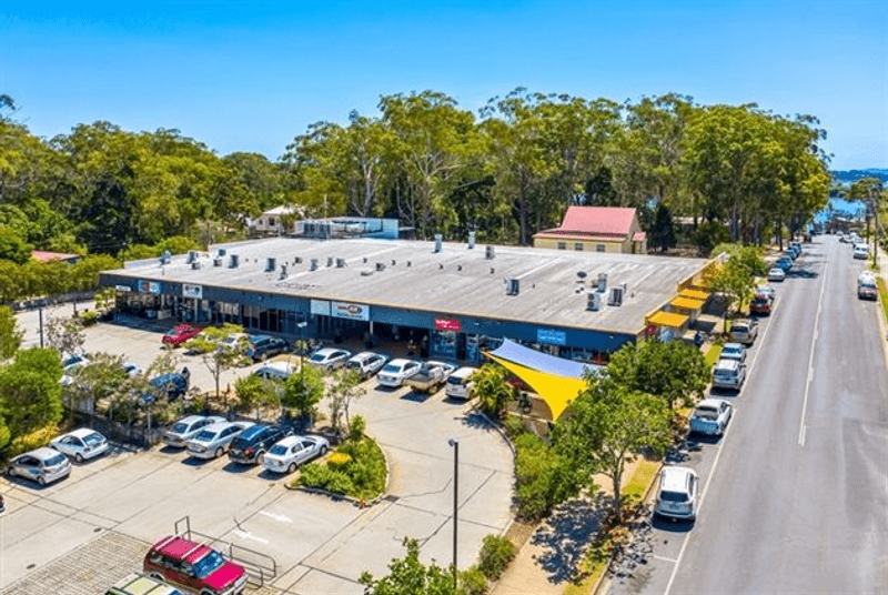 27-31 ROSSI AVENUE, RUSSELL ISLAND, QLD 4184