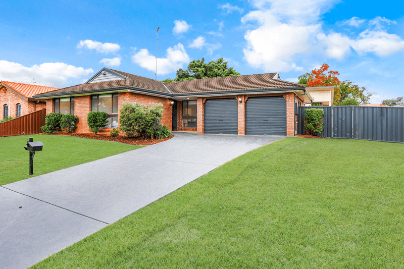 18 Arundel Park Drive, St Clair, NSW 2759