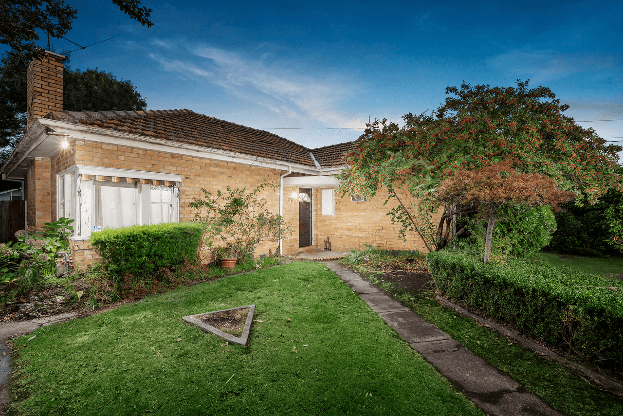 110 Burlington Street, OAKLEIGH, VIC 3166