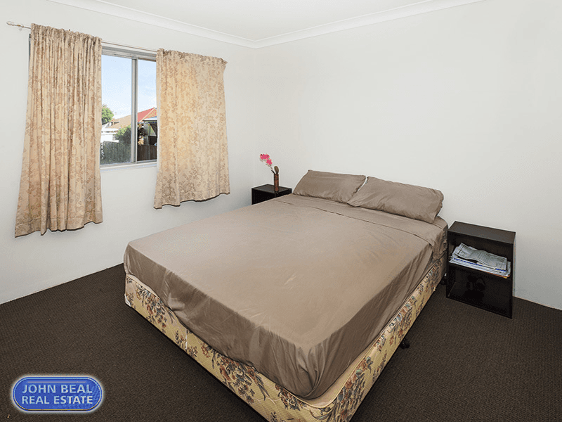 Unit 6/18 Arthur St, Woody Point, QLD 4019