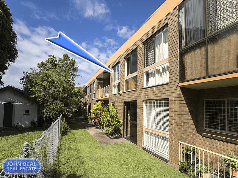 Unit 6/18 Arthur St, Woody Point, QLD 4019