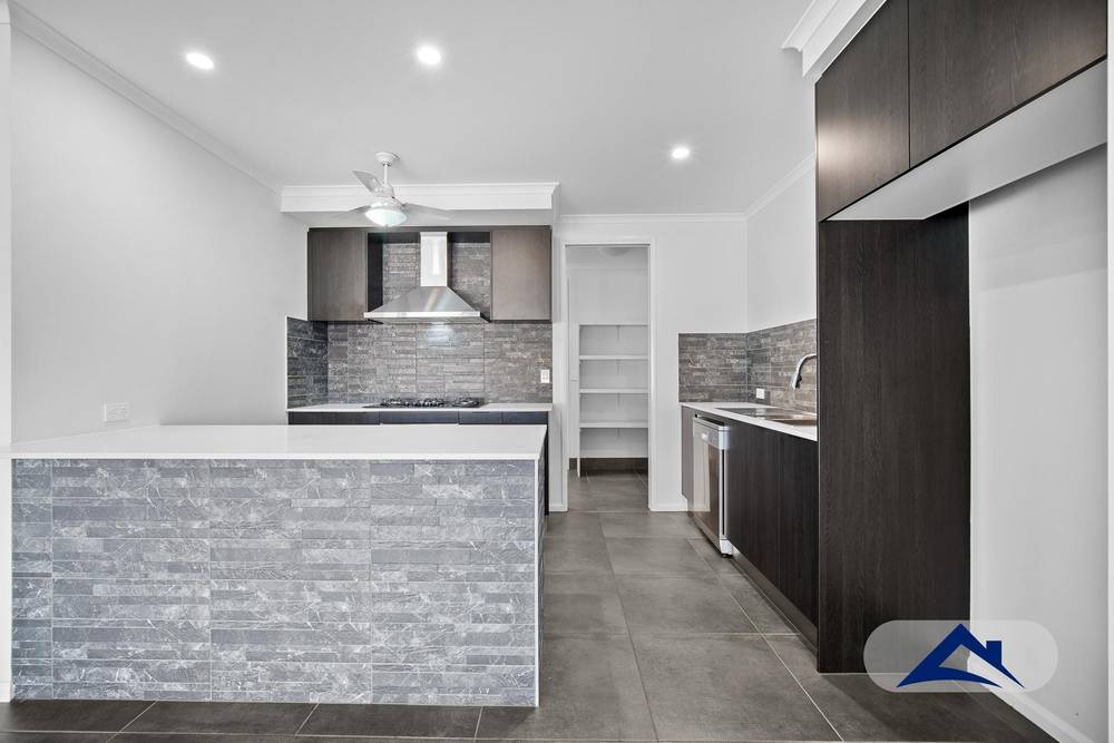 22 Bronzewing Close, WOREE, QLD 4868