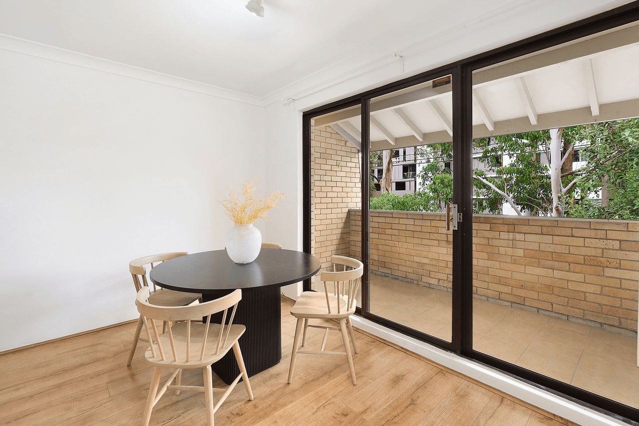 4/315-317 Burns Bay Road, LANE COVE, NSW 2066