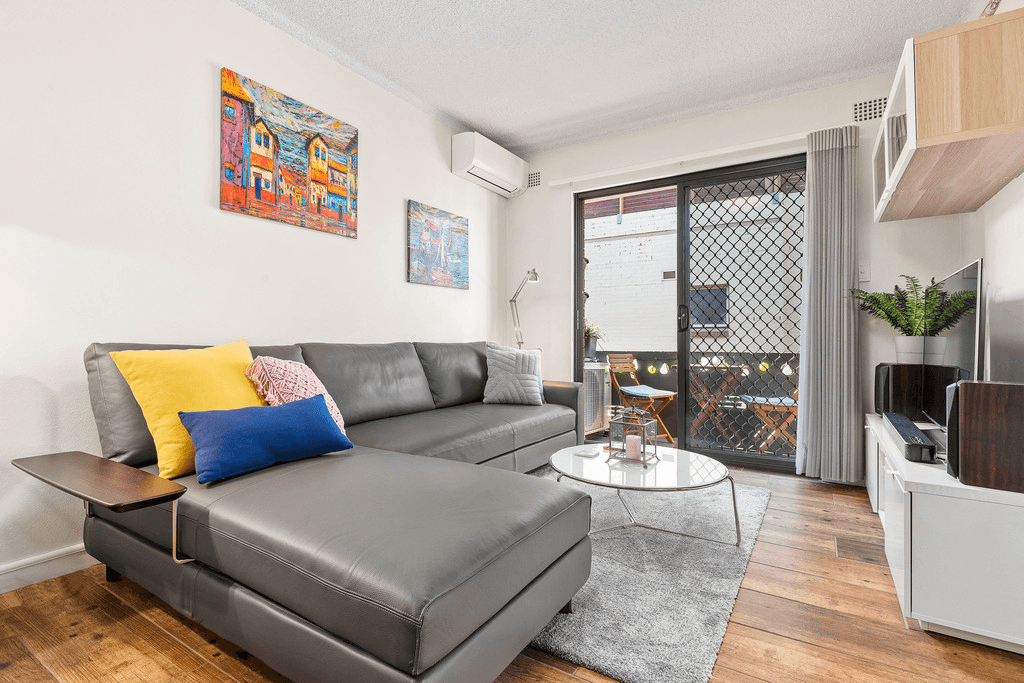 4/11 Linsley Street, GLADESVILLE, NSW 2111