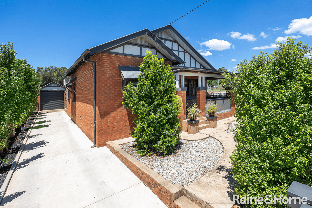 18 Brookong Avenue, WAGGA WAGGA, NSW 2650