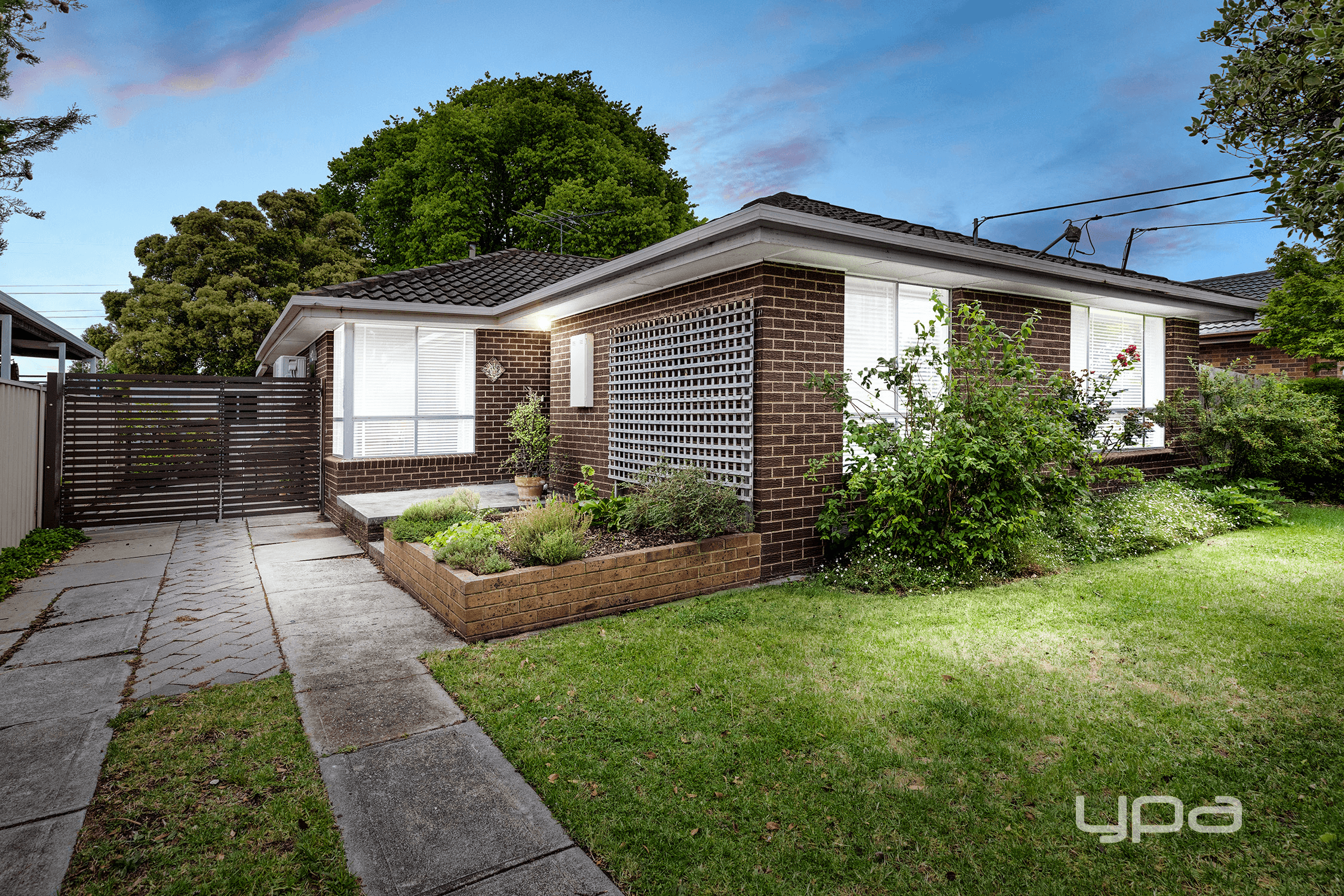 49 Ferris Avenue, DEER PARK, VIC 3023