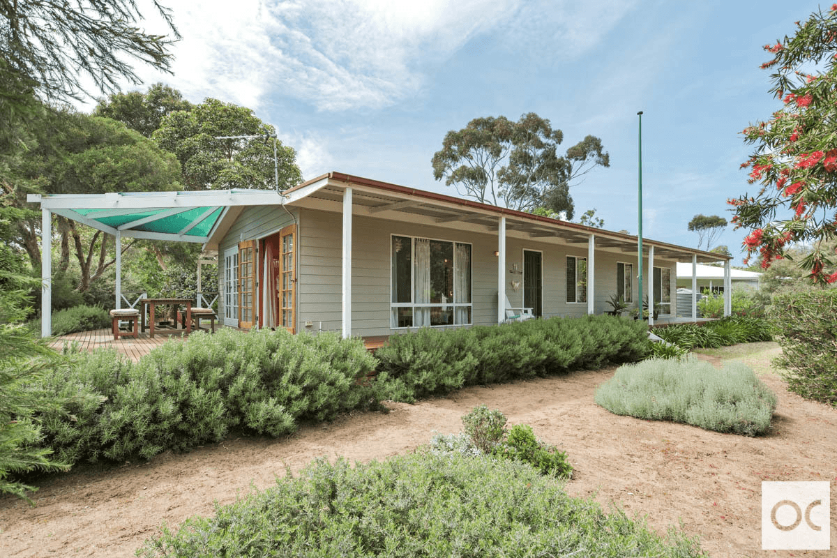 11 Dolphin Avenue, Carrickalinga, SA 5204