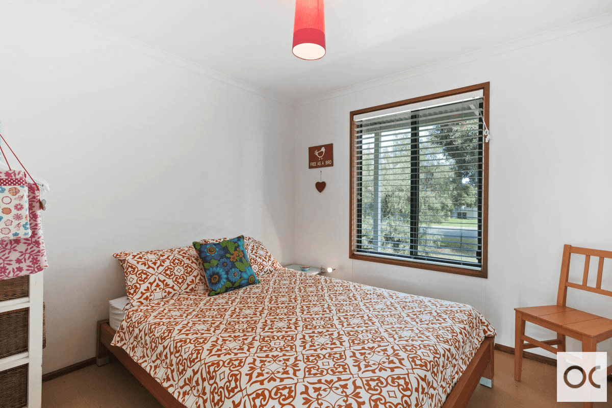 11 Dolphin Avenue, Carrickalinga, SA 5204