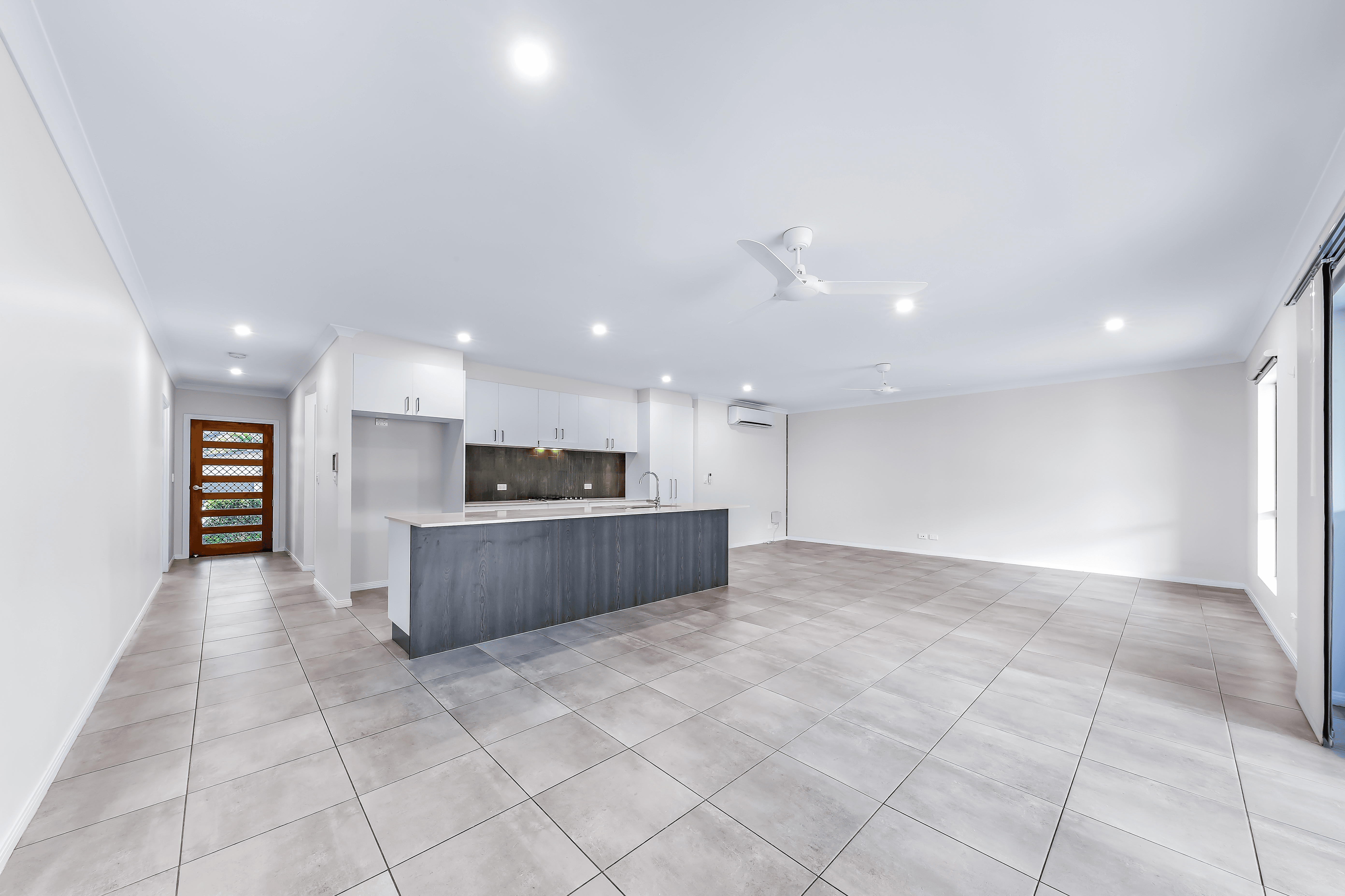 62 Parker Road, CANNONVALE, QLD 4802