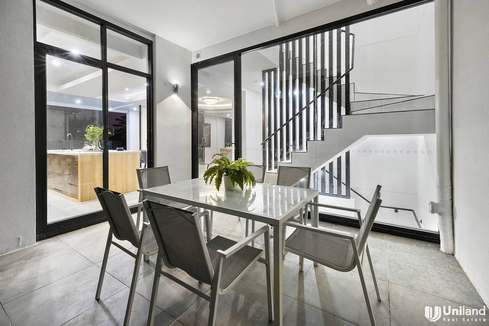 8A  Winston Street, Marsfield, NSW 2122