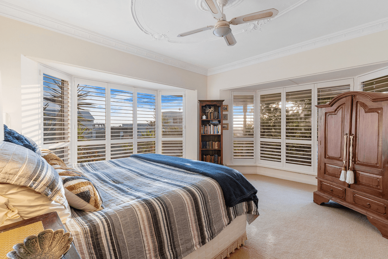 1 Marine Terrace, SORRENTO, WA 6020