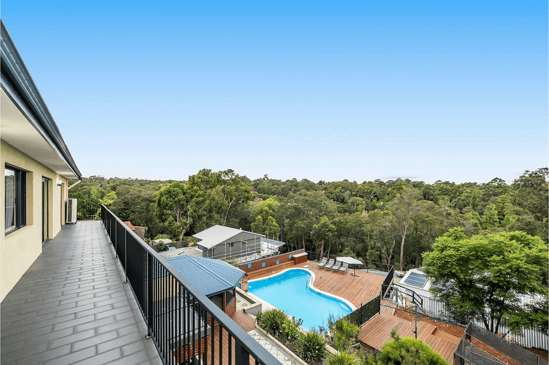 13 Cabarita Road, KALAMUNDA, WA 6076