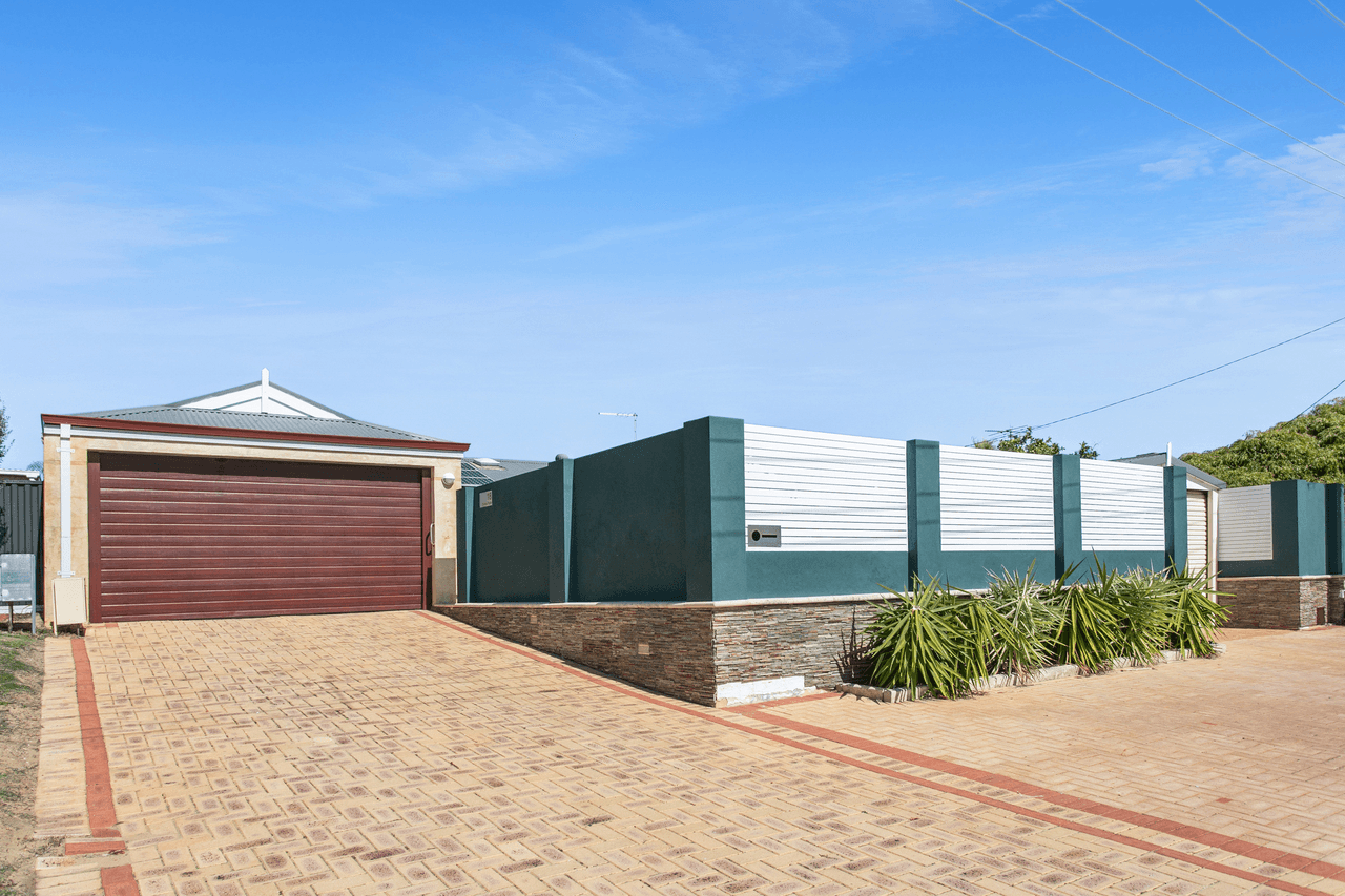 18 Sulina Place, KALLAROO, WA 6025