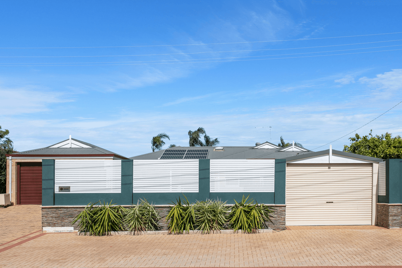 18 Sulina Place, KALLAROO, WA 6025