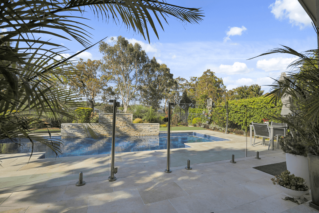 19 Augusta Place, MEDOWIE, NSW 2318