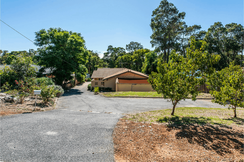 33 Baden Road, BICKLEY, WA 6076