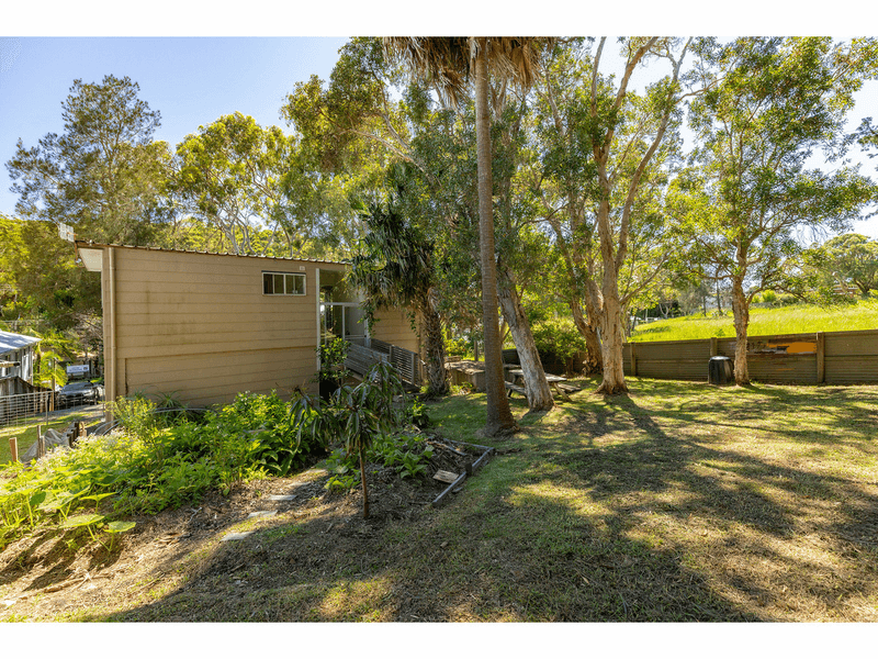 190 Boomerang Drive, BLUEYS BEACH, NSW 2428