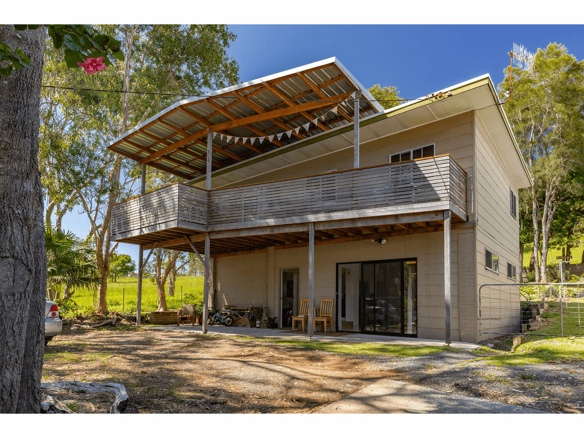 190 Boomerang Drive, BLUEYS BEACH, NSW 2428